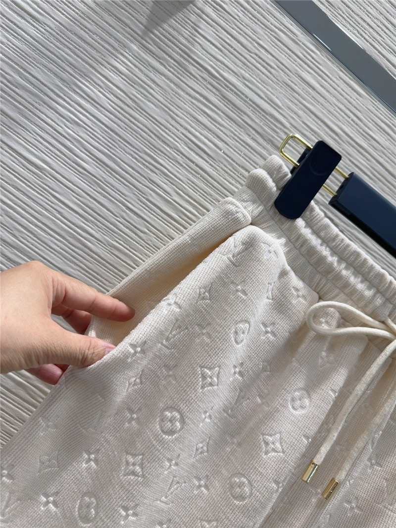 l0vis Vvtt0n lv embossed straight pants