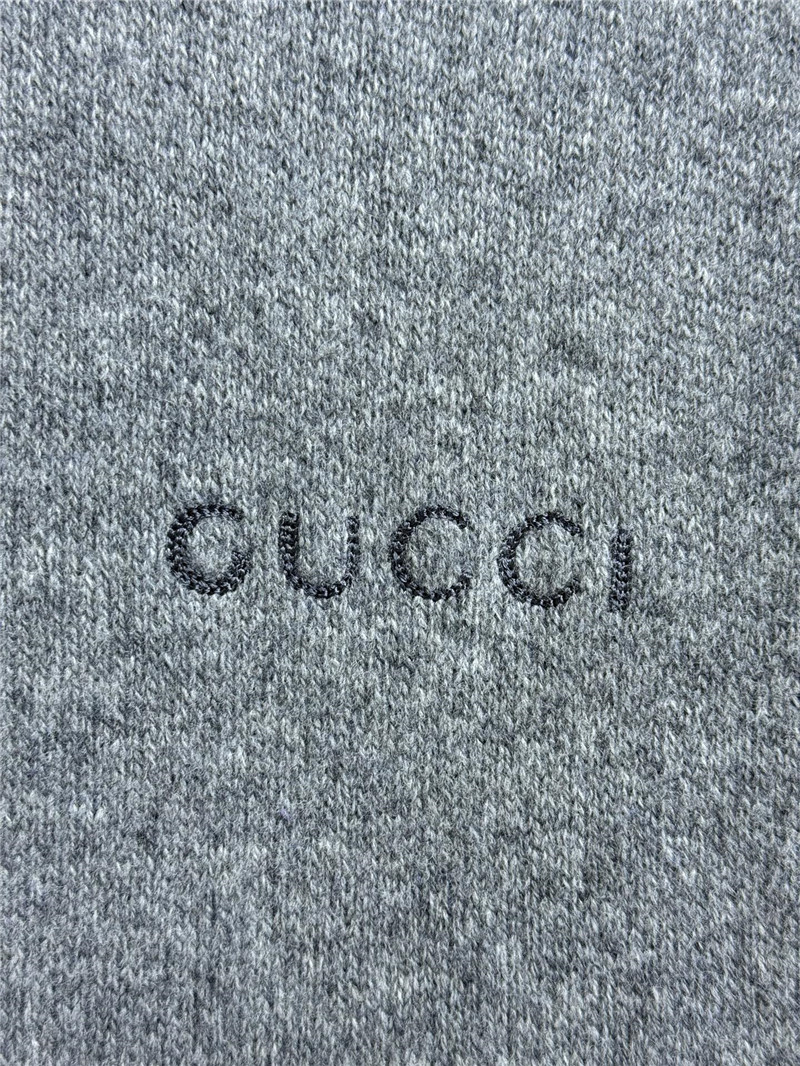 Gvc*1 zip-up knit hoodie grey