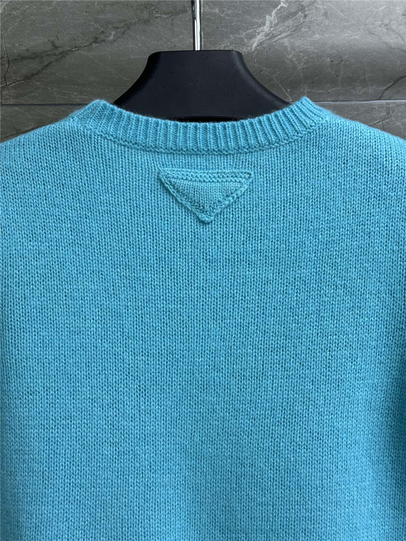 Pra*a short sleeve cashmere top in blue