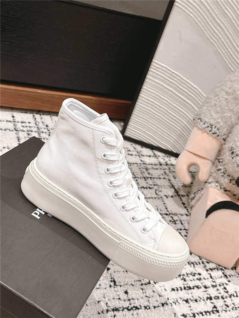 Pra*a white high-top canvas sneakers