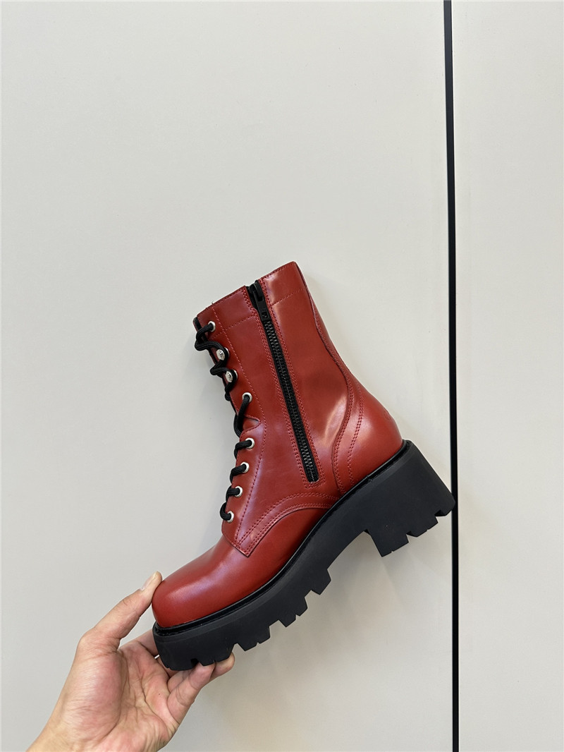 Ce1i*e triomphe rangers mid lace-up boot