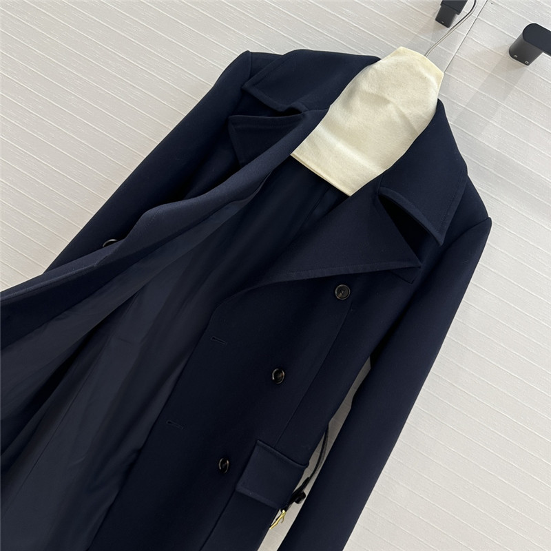 b0tt*ga Ven*ta trench coat