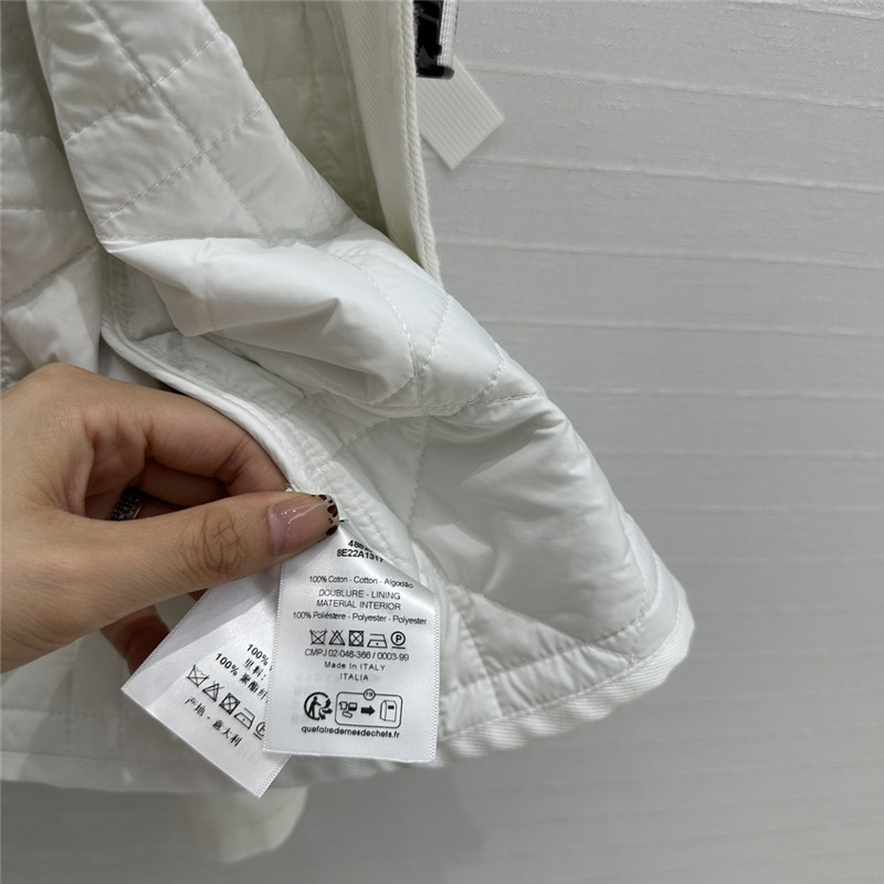 D10r vest coat