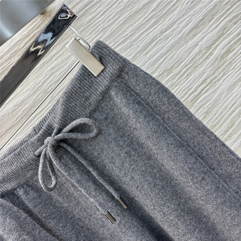 Pra*a knitted suit