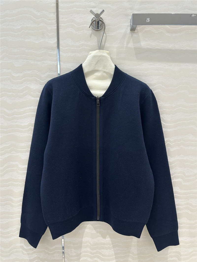 D10r zipper jacket
