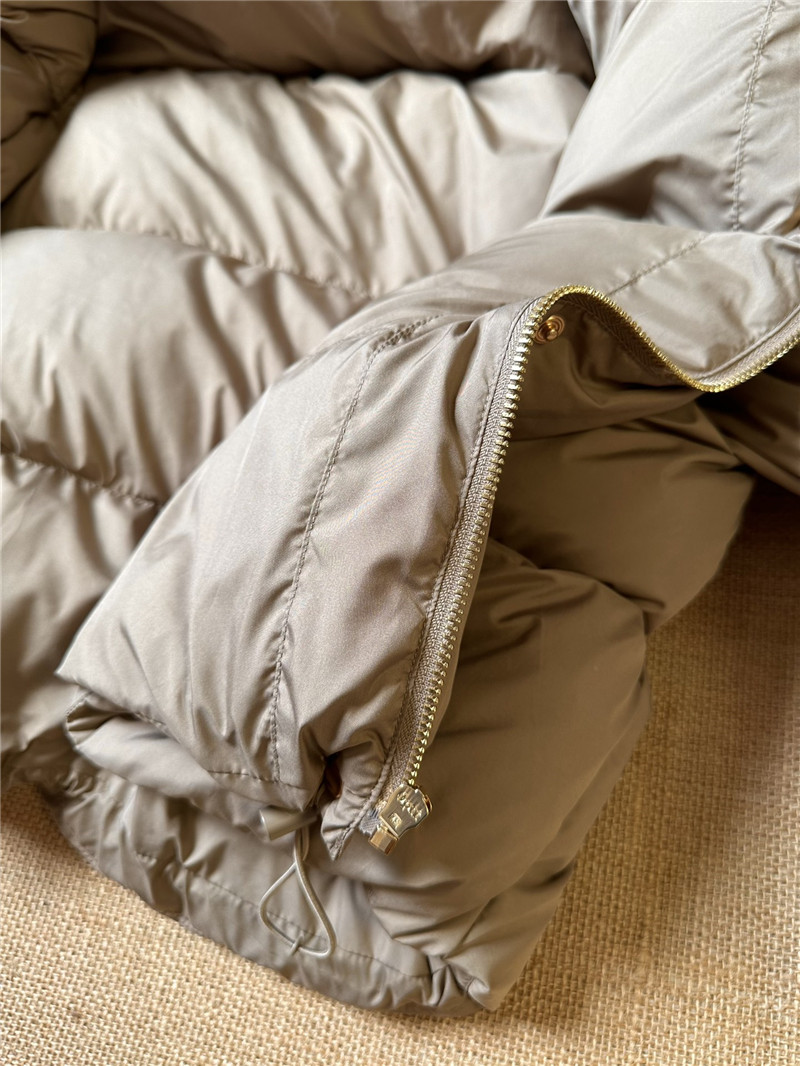 M1um1u hooded down jacket