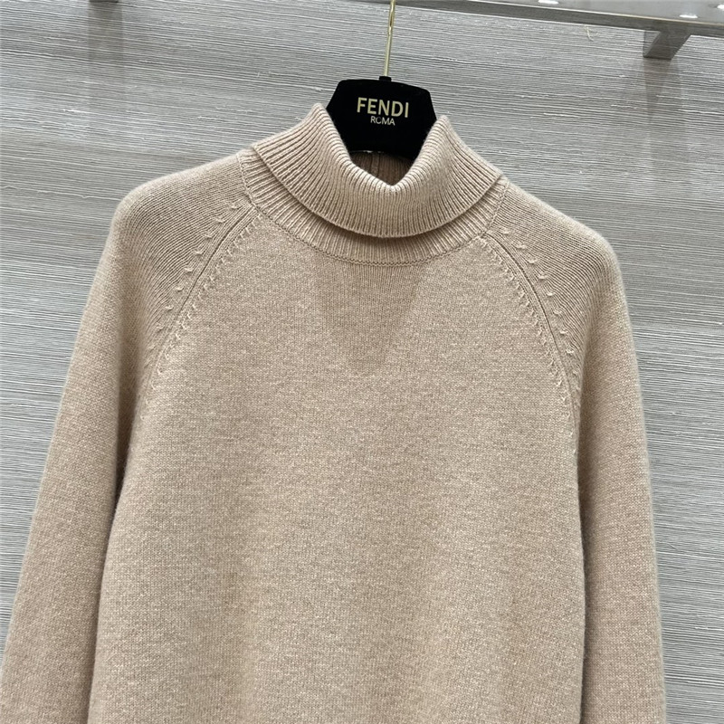 F**di cashmere turtleneck sweater beige