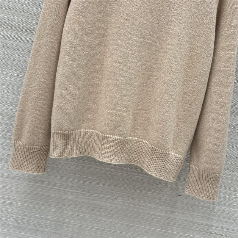 F**di cashmere turtleneck sweater beige