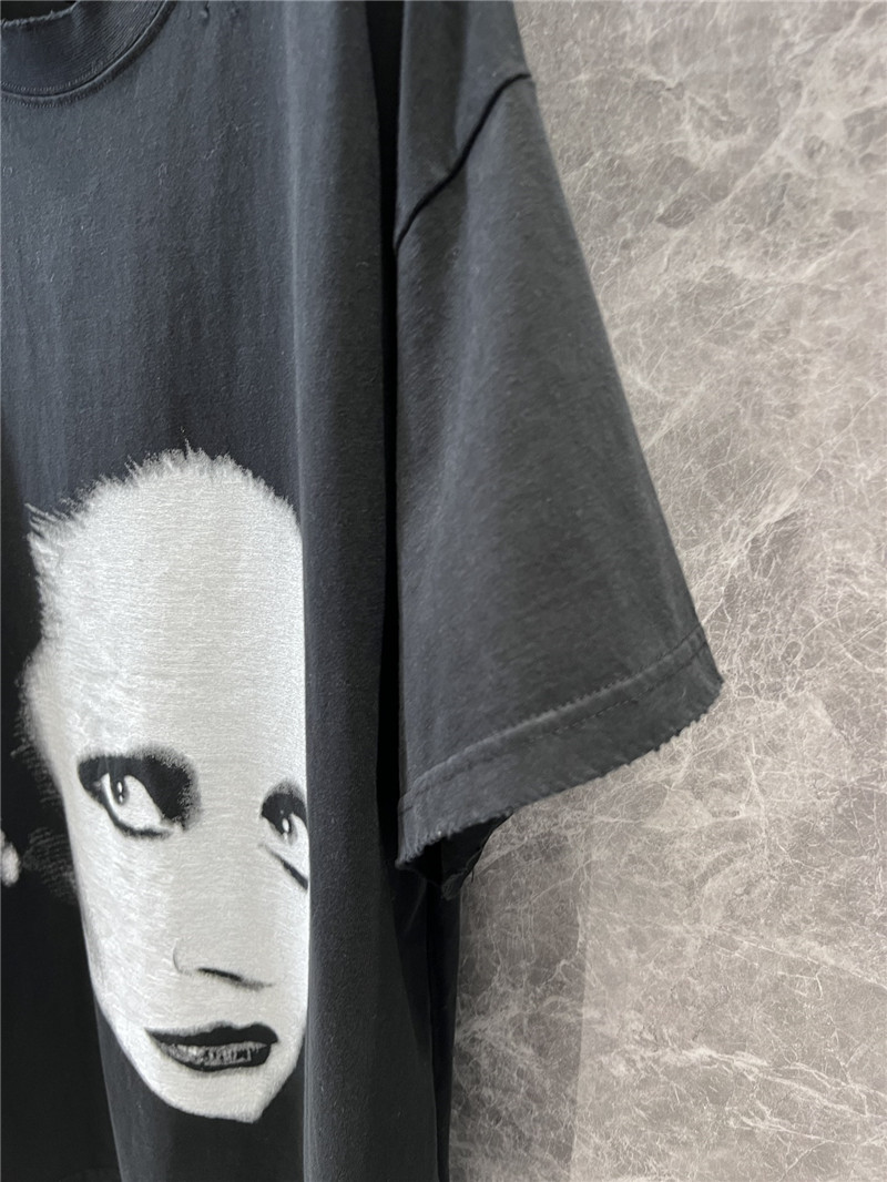Ba1en*iaga short-sleeved t-shirt