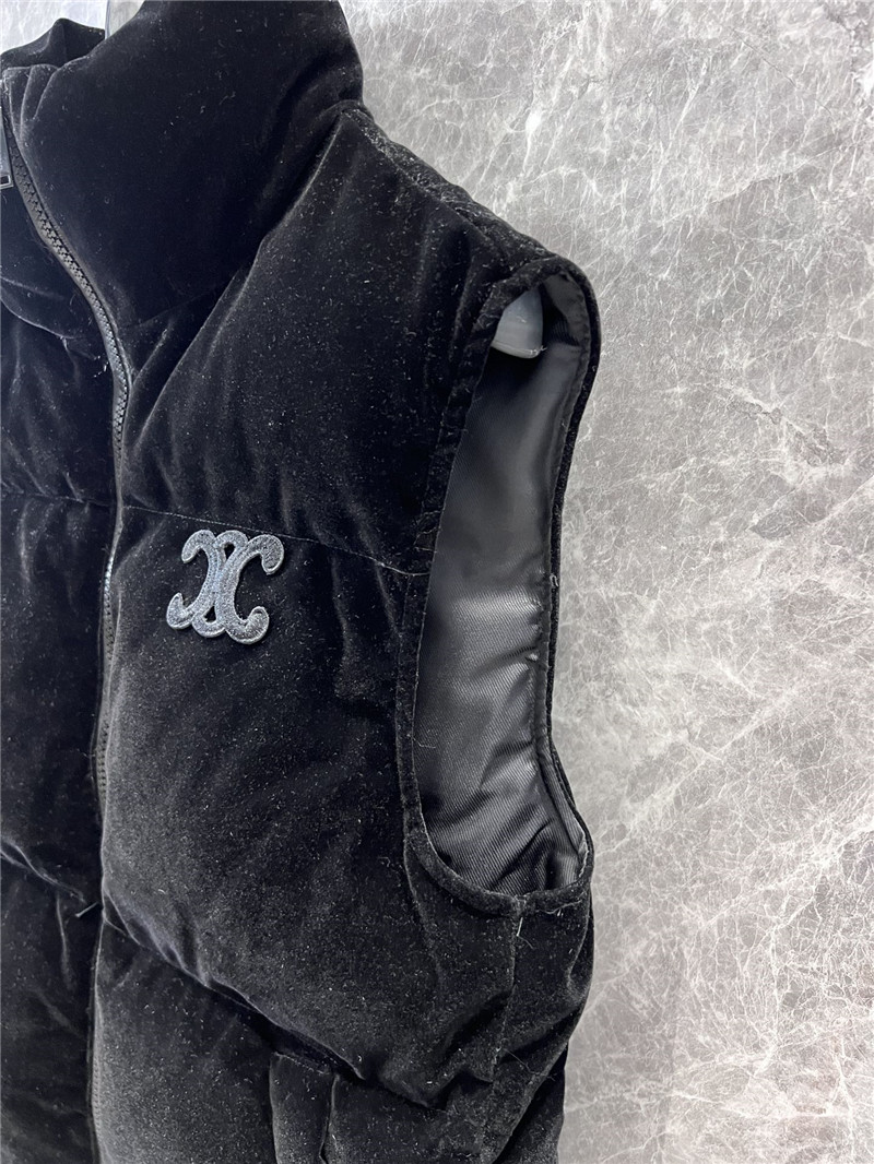 Ce1i*e velvet padded vest