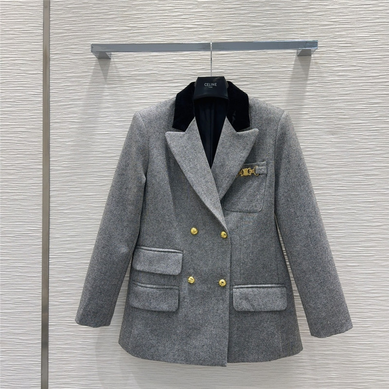 Ce1i*e new coat