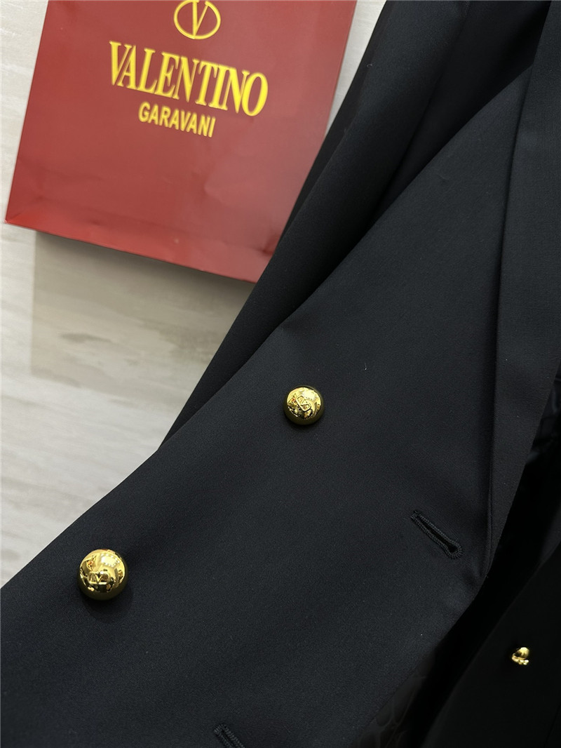 Va1e*ntin0 suit jacket