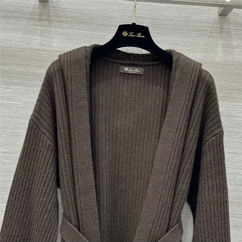 L0r0 P1ana tie jacket + trousers set