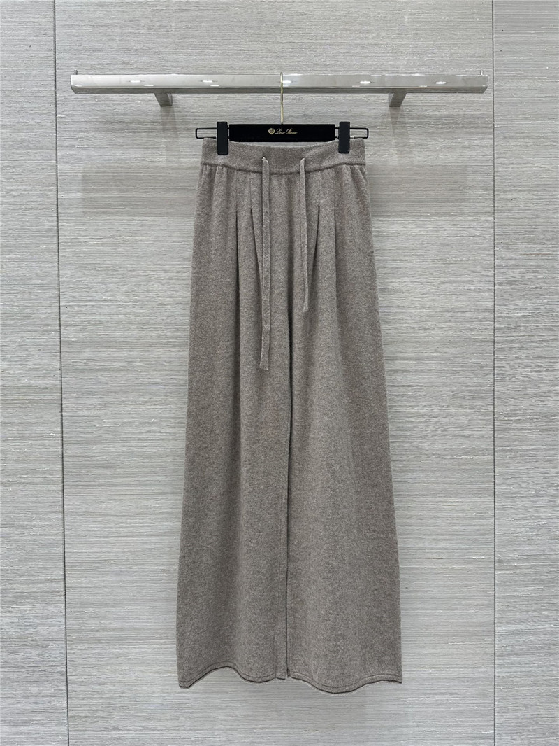L0r0 P1ana tie jacket + trousers set
