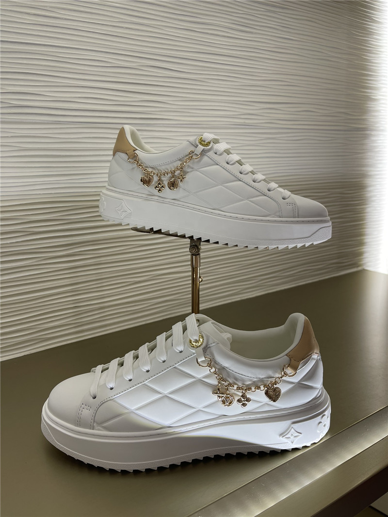 l0vis Vvtt0n beverly hills sneaker in white