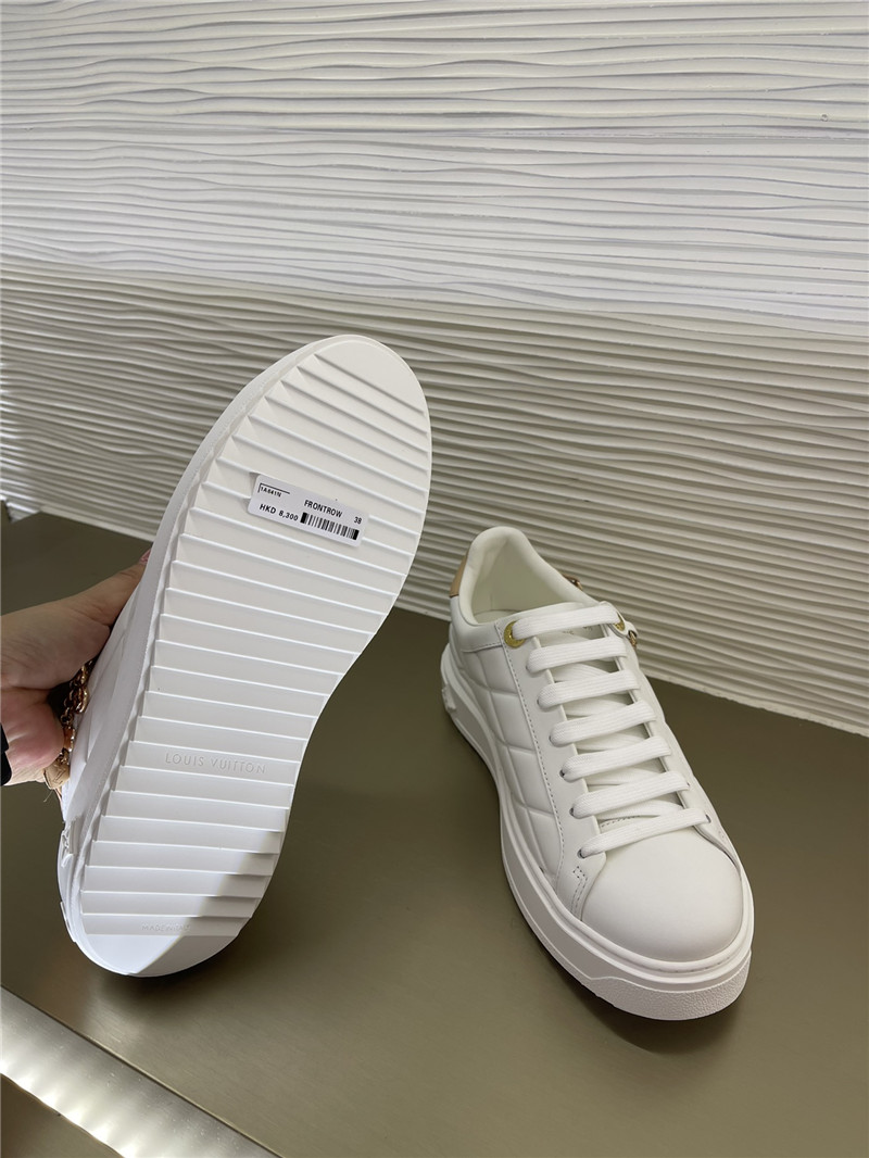 l0vis Vvtt0n beverly hills sneaker in white