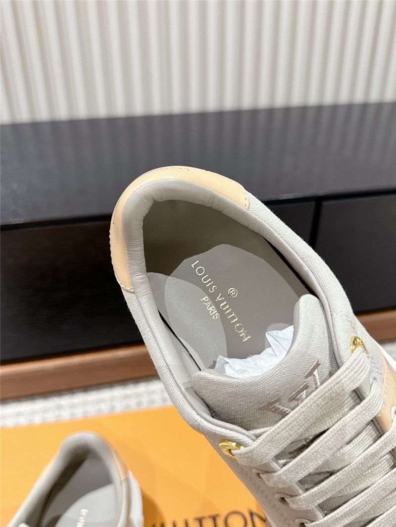 l0vis Vvtt0n low-top time out sneakers