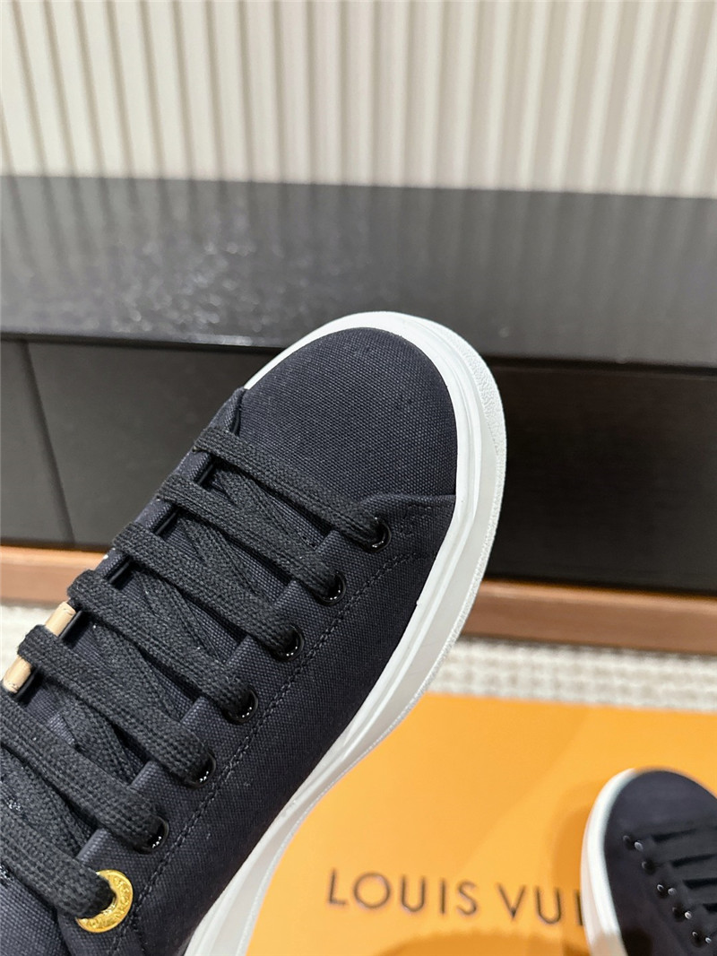 l0vis Vvtt0n white black time out sneakers