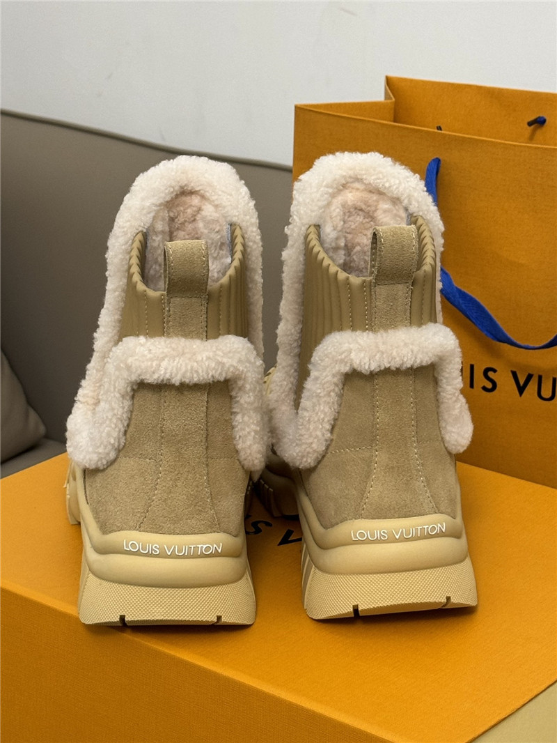 l0vis Vvtt0n ruby flat ranger boots in beige