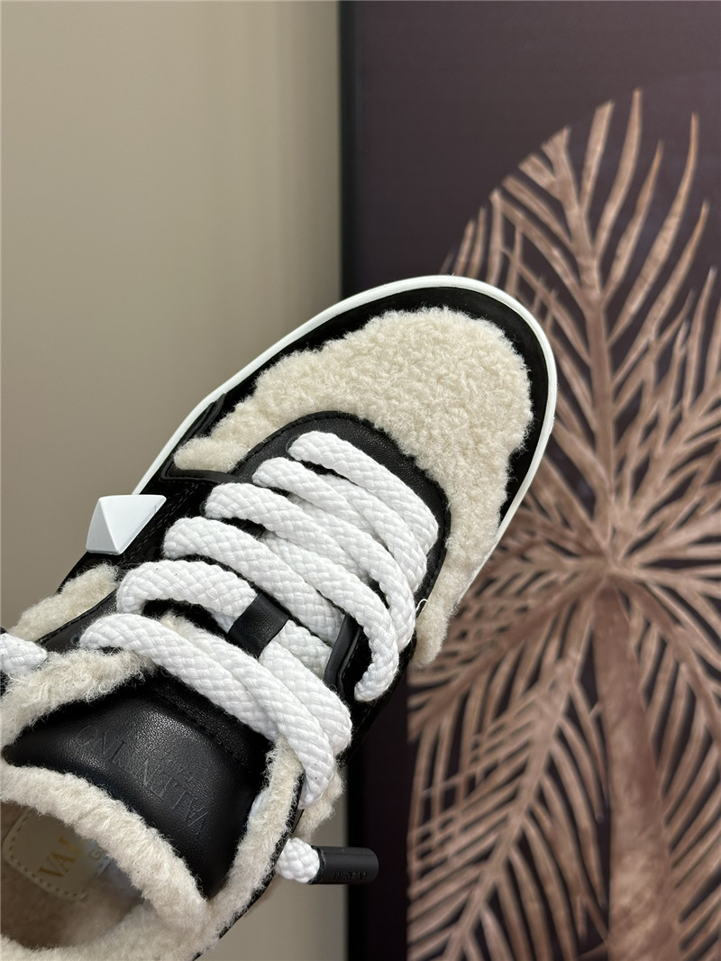 Va1e*ntin0 black one stud xl low top sneakers