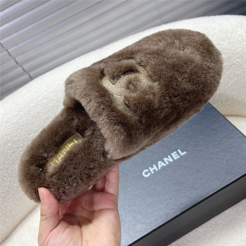 Ch**el pink shearling lambskin mules brown