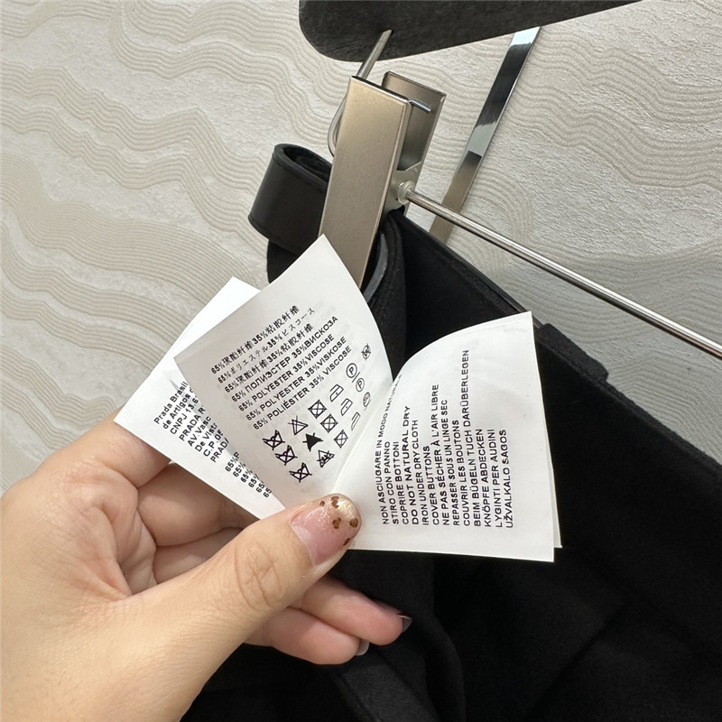 M1um1u midi length pleated skirt