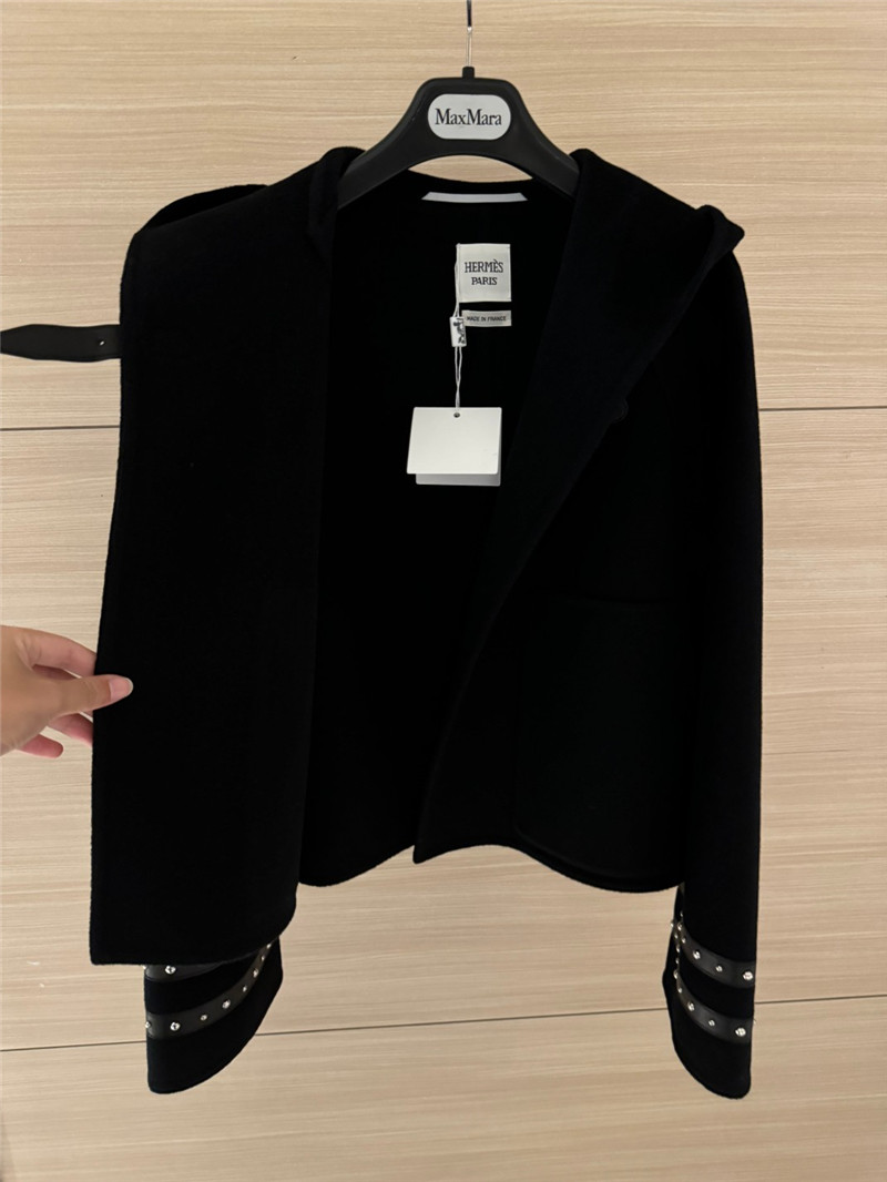H**me5 cashmere hooded coat