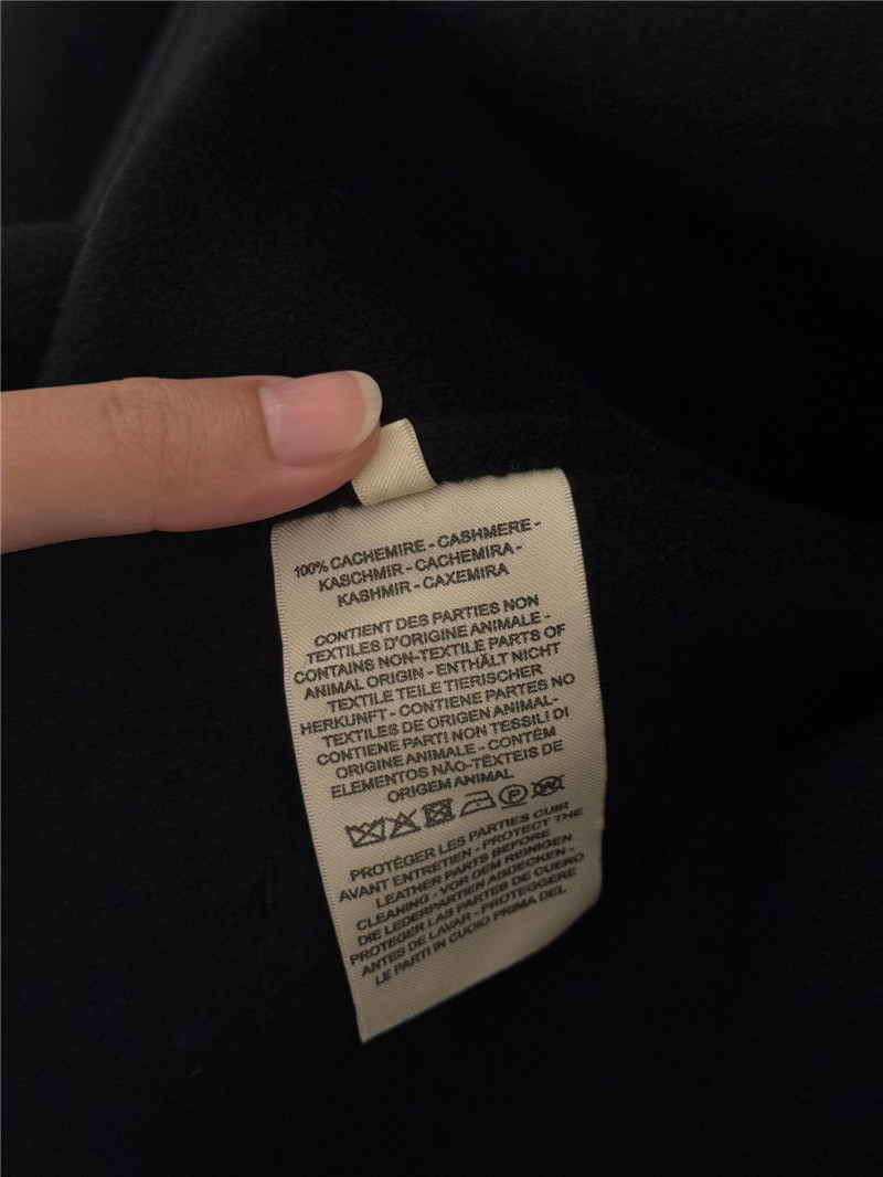 H**me5 cashmere hooded coat