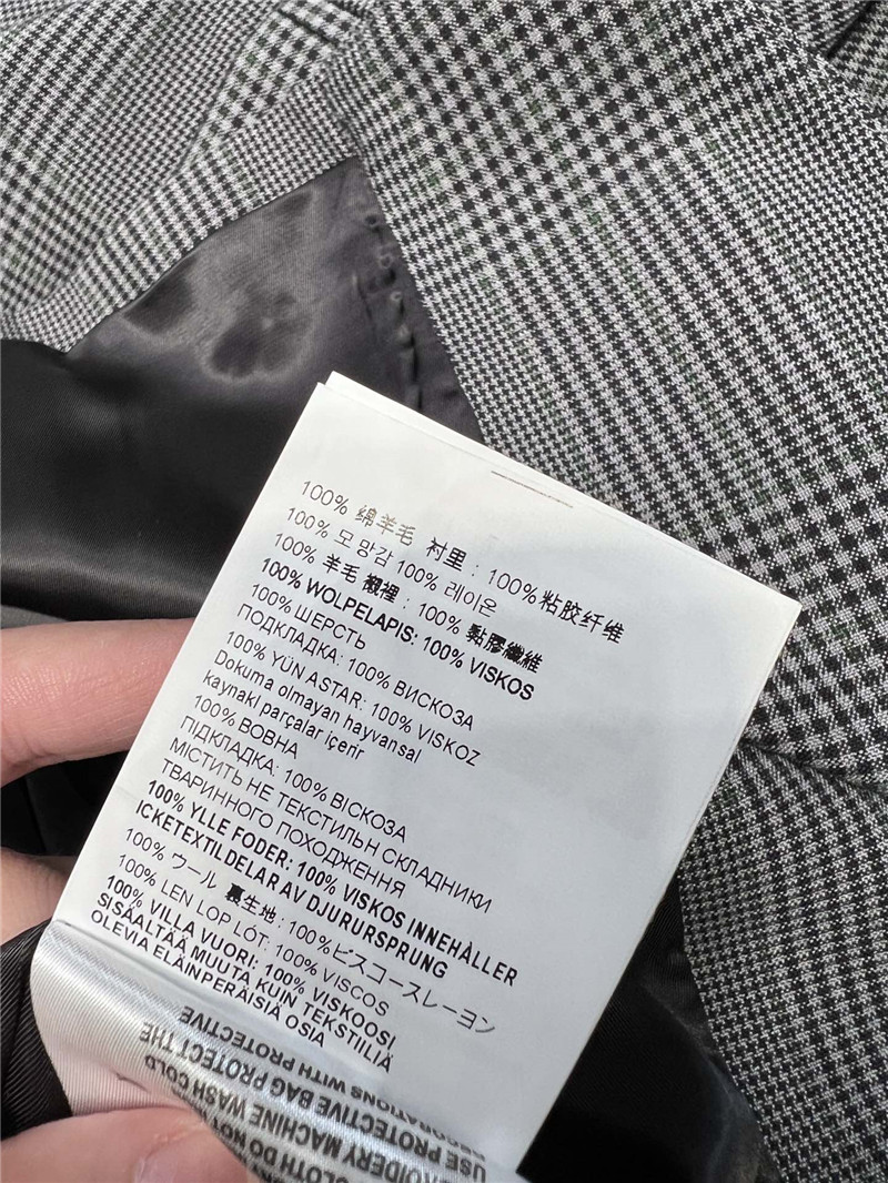 M1um1u belted suit jacket