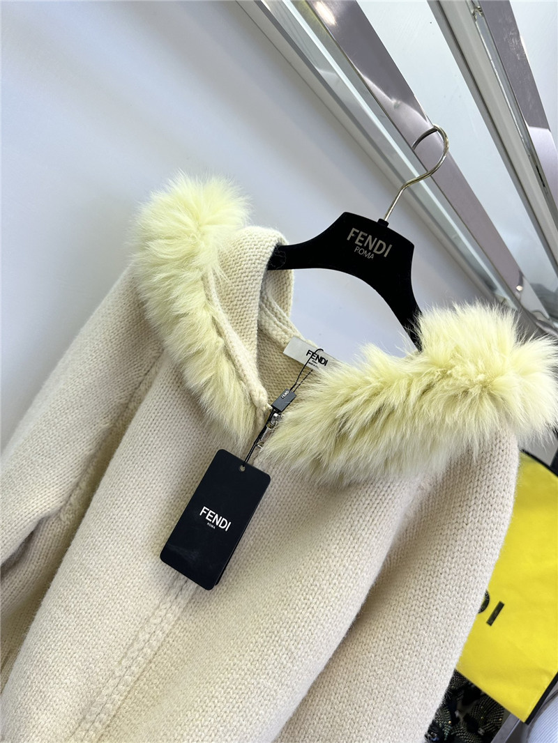 F**di fur-trim hooded zip sweater ivory