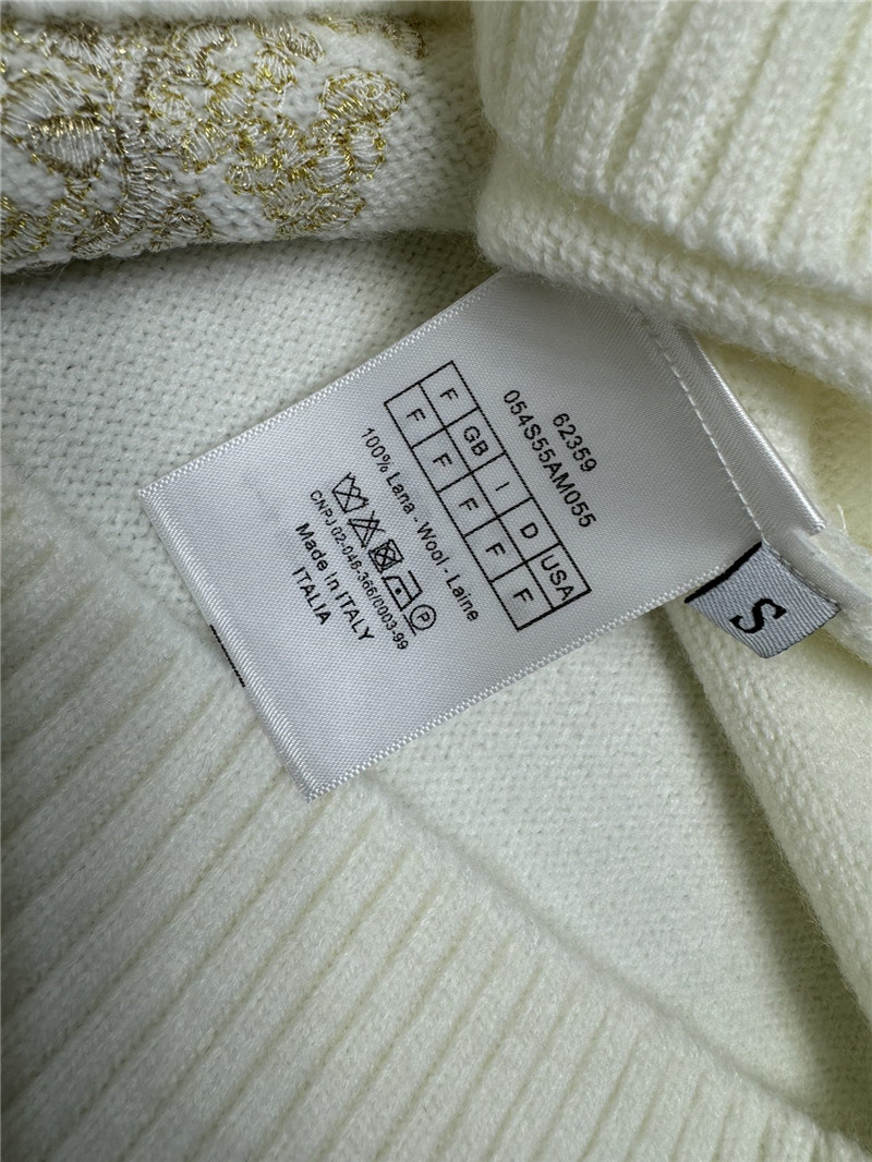 D10r embroidered wool t-shirt white