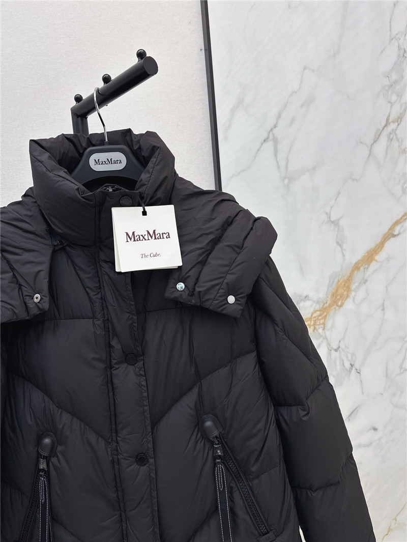 Vanitoo mid-length down jacket