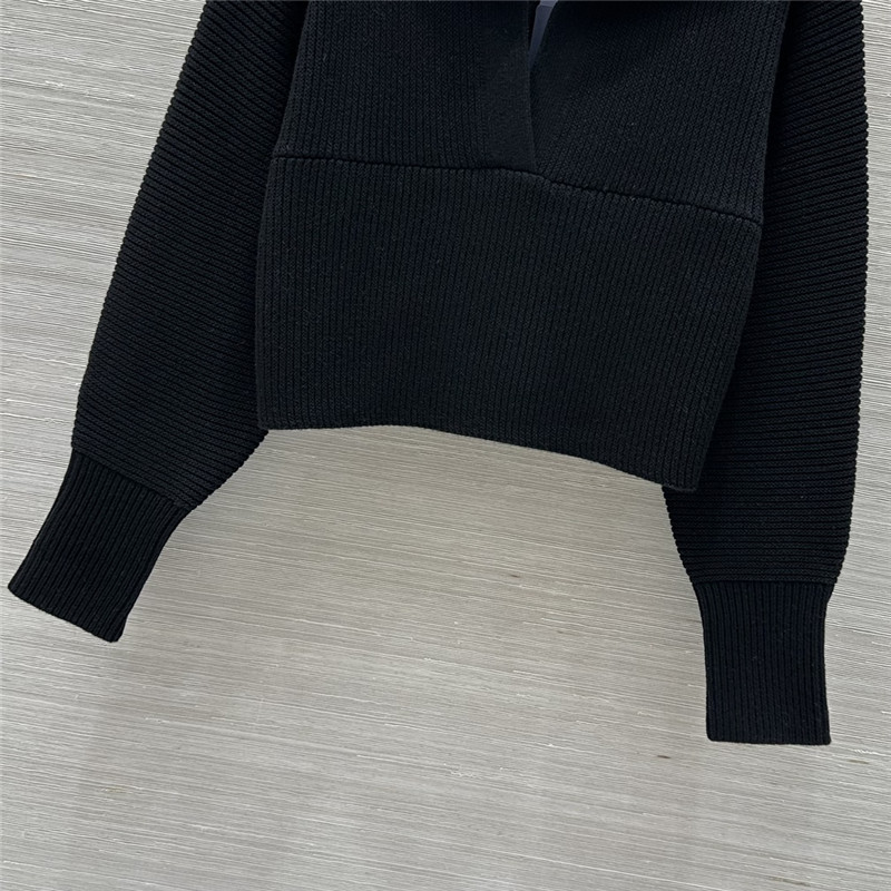 l0vis Vvtt0n half-zip lapel wool sweater