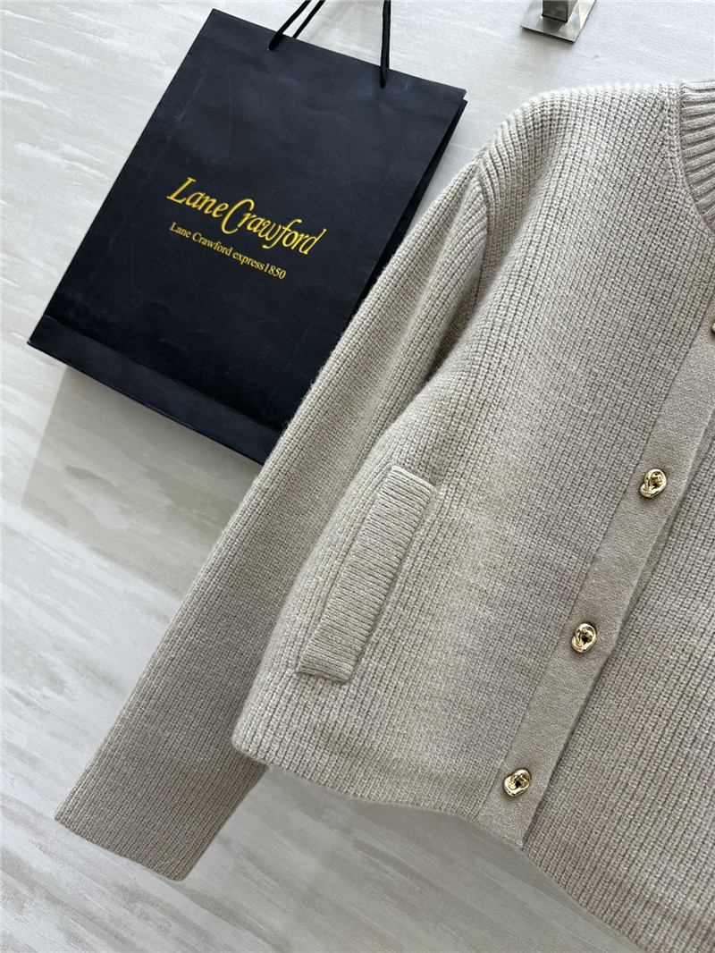 b0tt*ga Ven*ta turtleneck cardigan beige