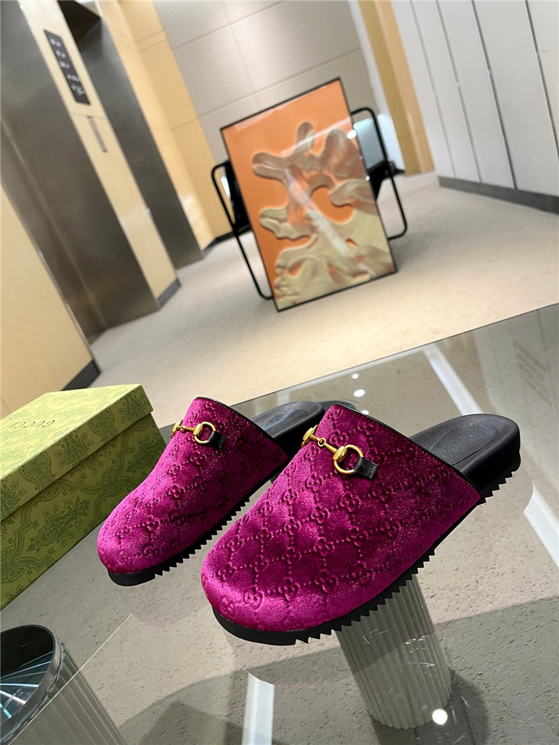 Gvc*1 horsebit mule fuchsia gg suede