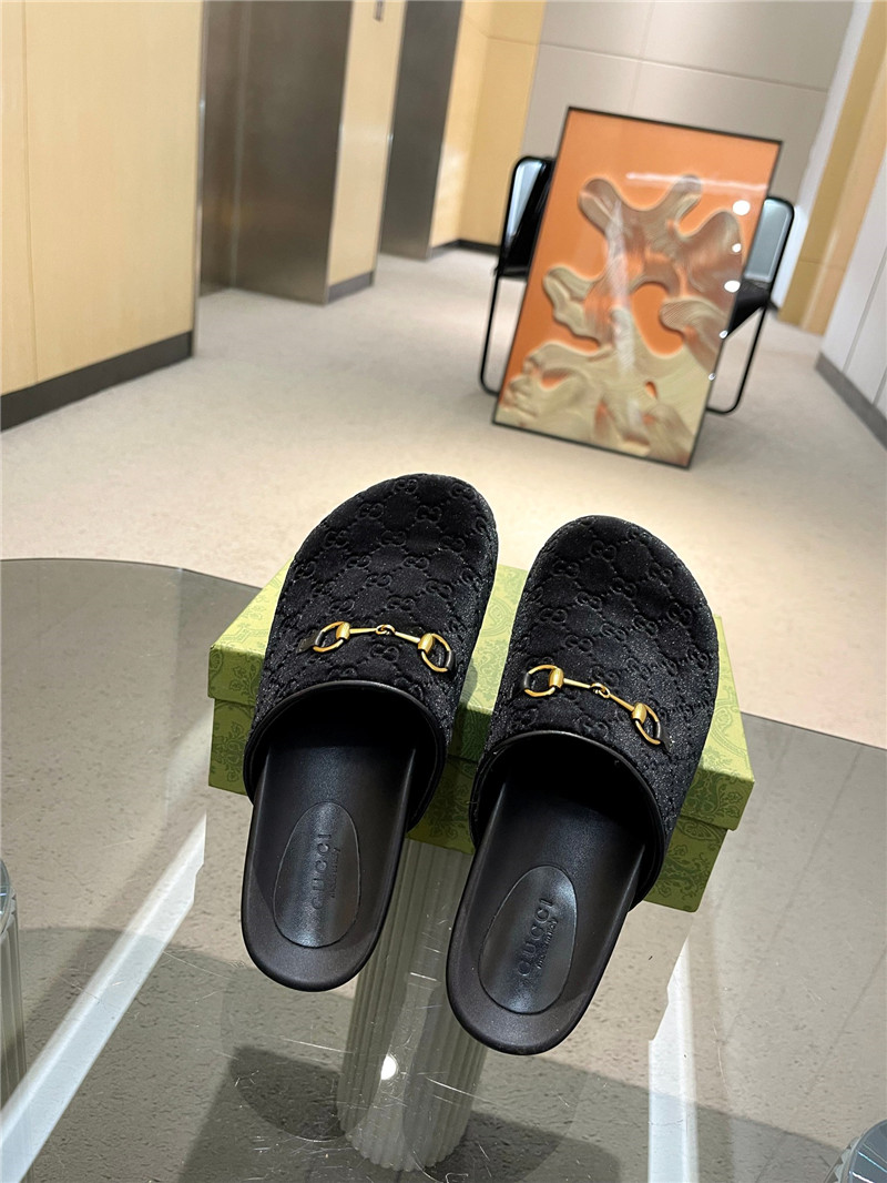 Gvc*1 horsebit mule black gg suede