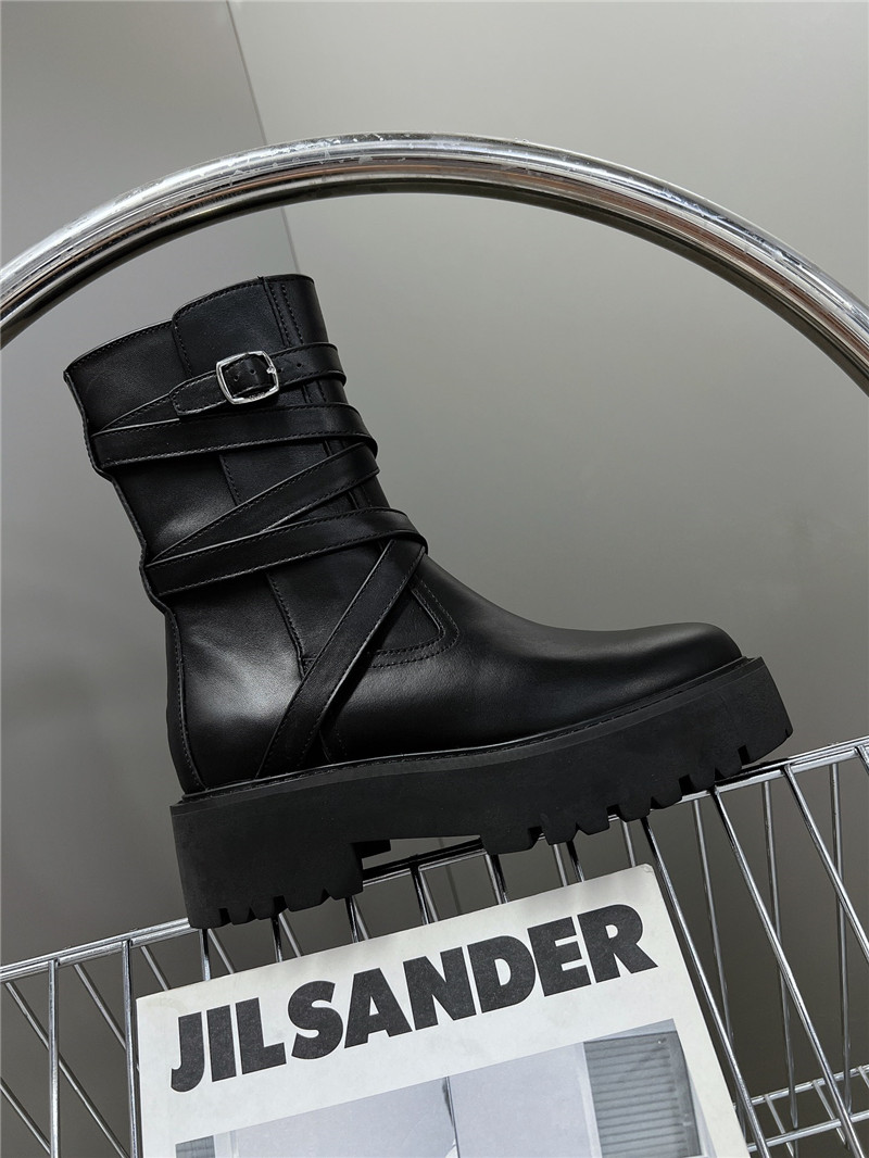 Ce1i*e bulky buckled jodhpur medium boots