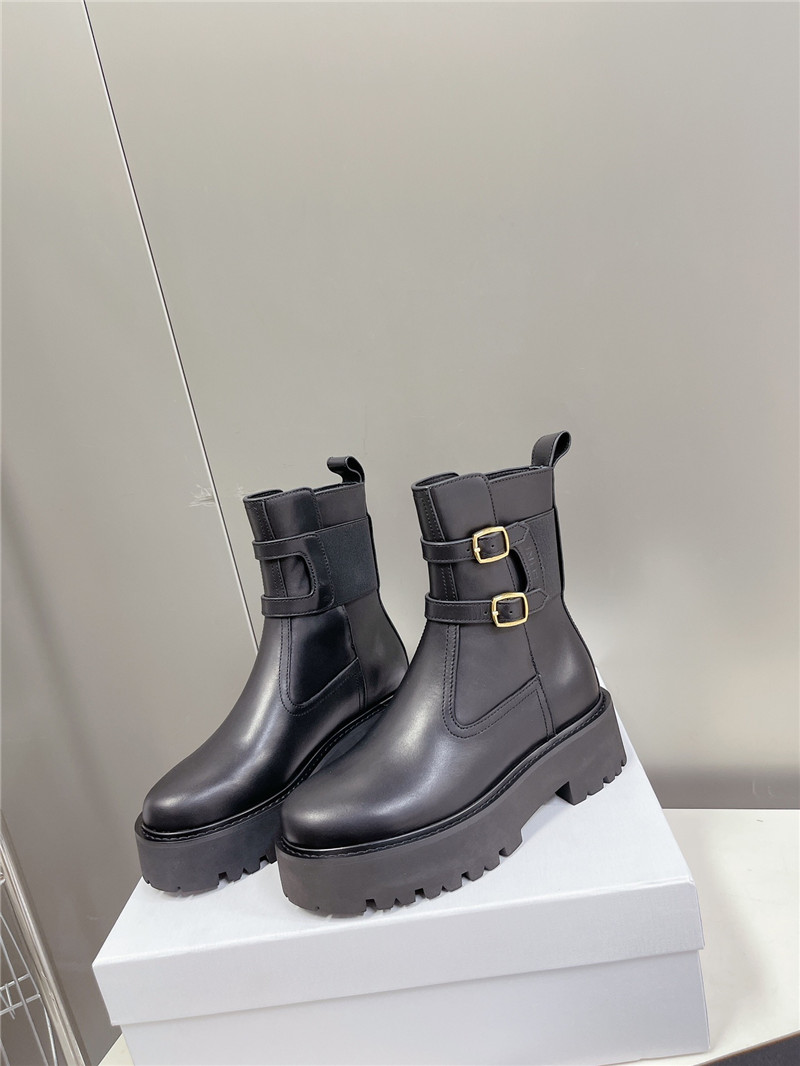 Ce1i*e margaret double buckle ankle boots