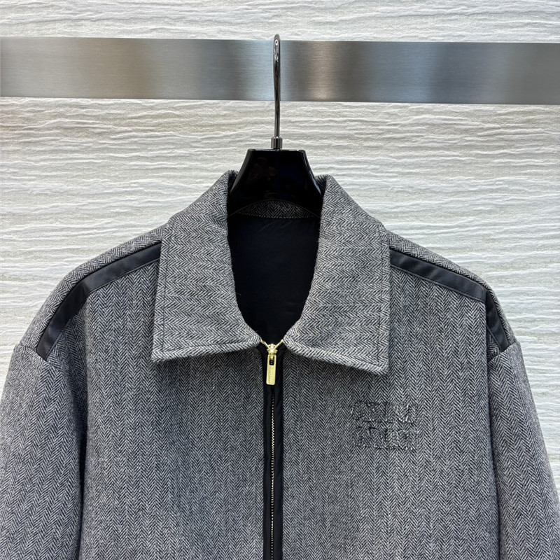 M1um1u contrast color jacket