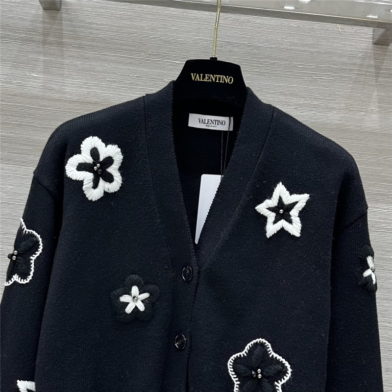 Va1e*ntin0 cropped floral cardigan navy