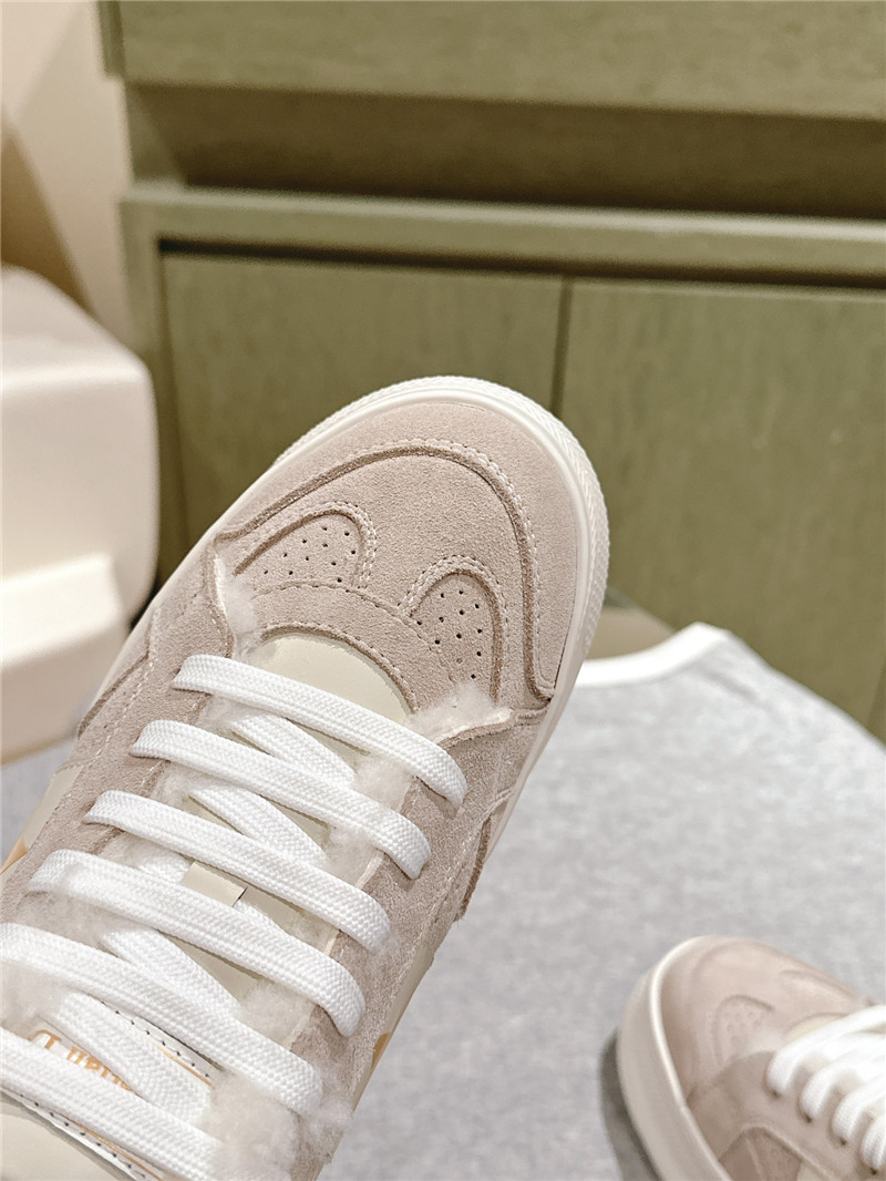 D10r suede leather platform sneakers