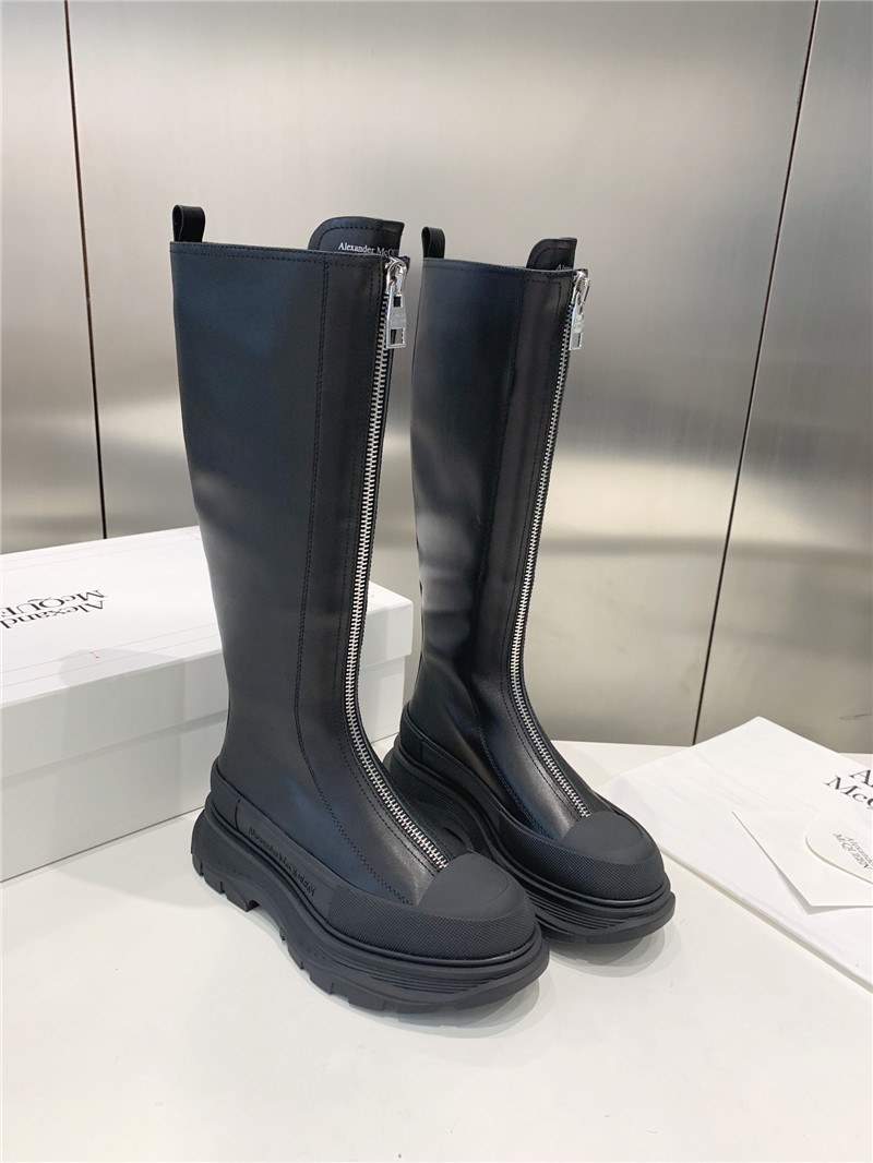 a1exa*der Mcqv*en zipper front riding boots