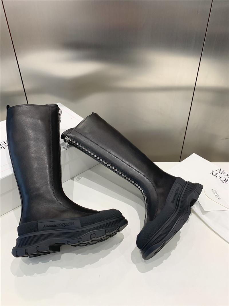 a1exa*der Mcqv*en zipper front riding boots
