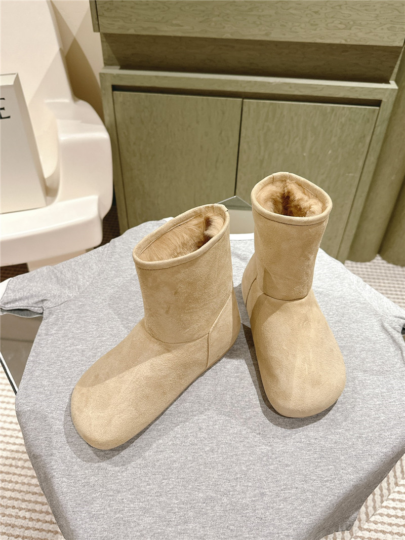L0ew* suede lago shearling boots in beige
