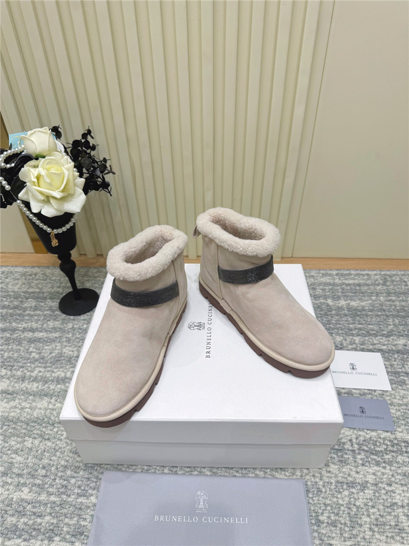 BC Grey Shearling-Lined Suede Boots