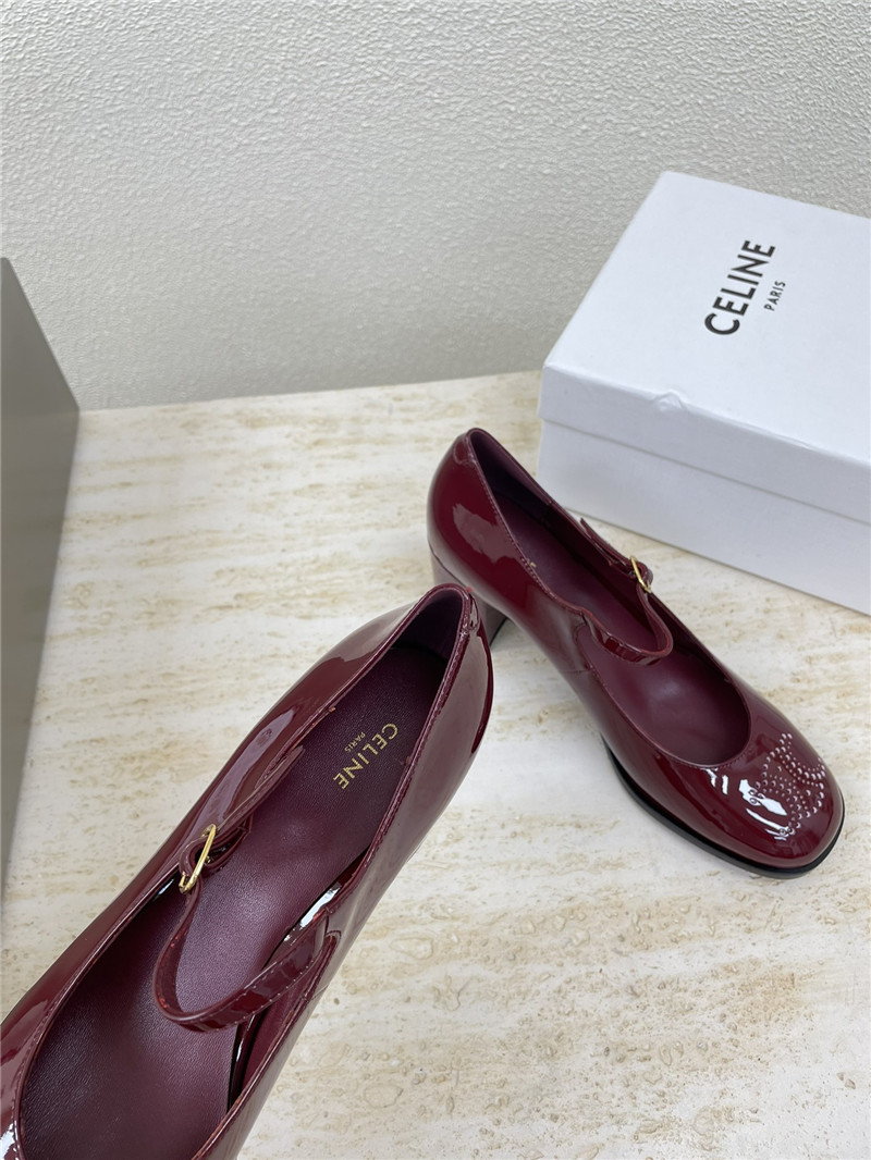 Ce1i*e lily triomphe patent pumps burgundy