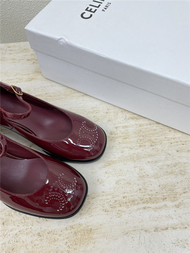 Ce1i*e lily triomphe patent pumps burgundy