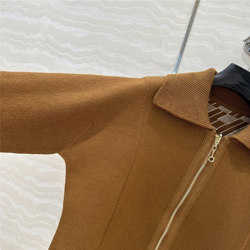 H**me5 lapel jacket