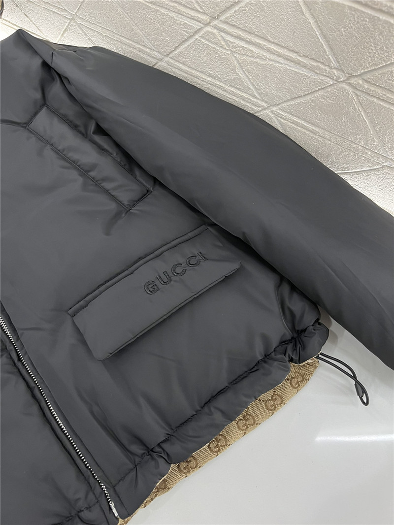 Gvc*1 reversible hooded down jacket
