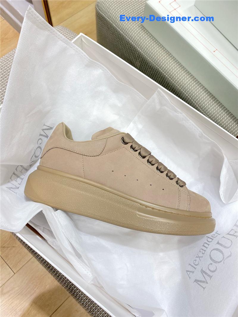 a1exa*der Mcqv*en macaron frosted sneakers